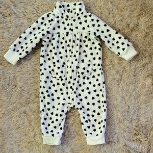 Carter's baby girl fleece jumpsuit (6 month).